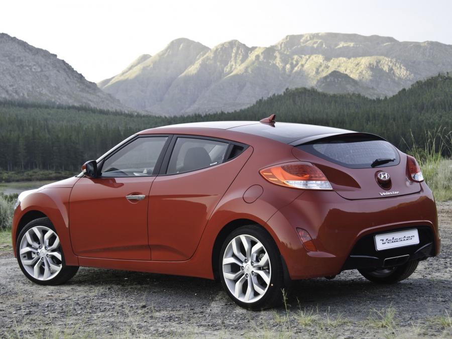  Hyundai Veloster 2012 года  (ZA) (фото 4 из 16)